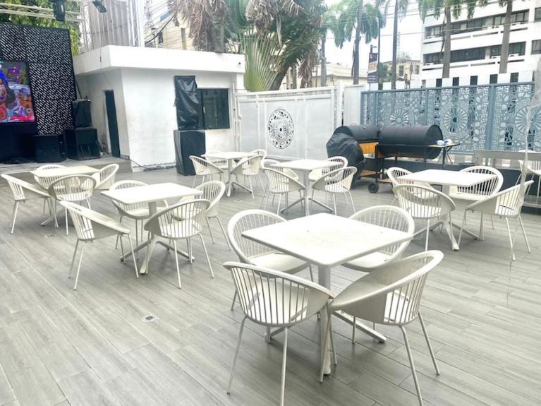 Jada Hotel And Suits Lagos Extérieur photo