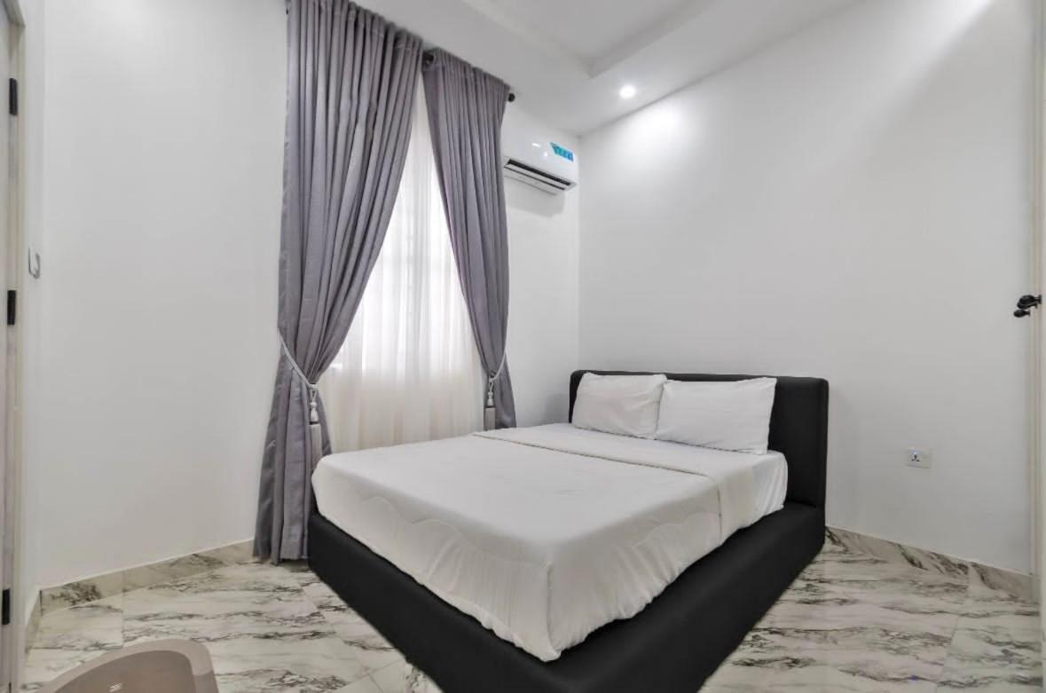 Jada Hotel And Suits Lagos Extérieur photo